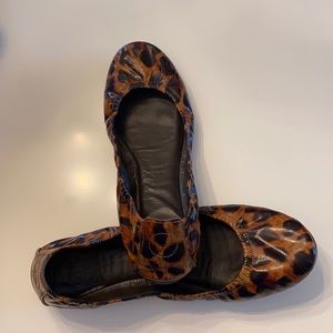 Tory Burch Eddie patent leather flat